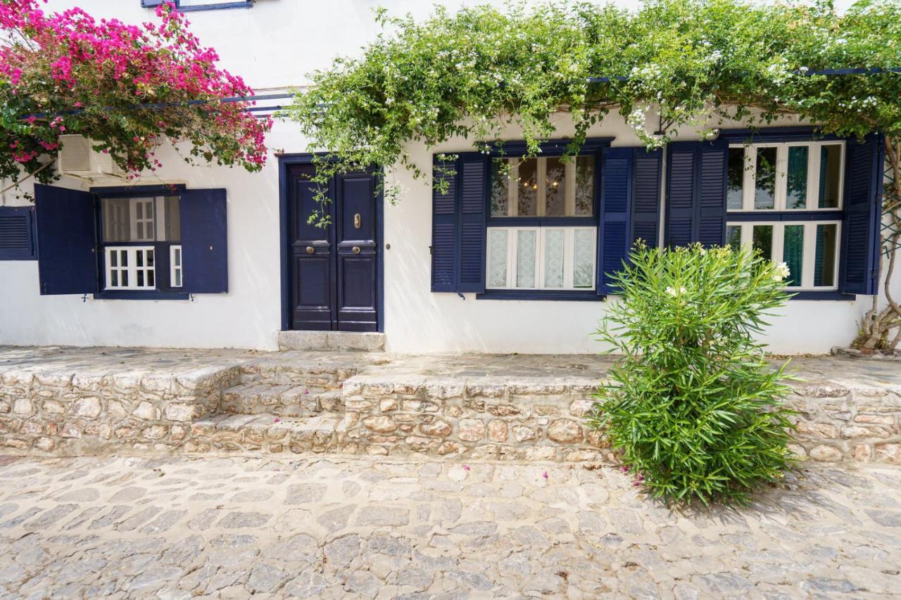 Sparrow Apartments Hydra (Saronic Islands) Exterior photo